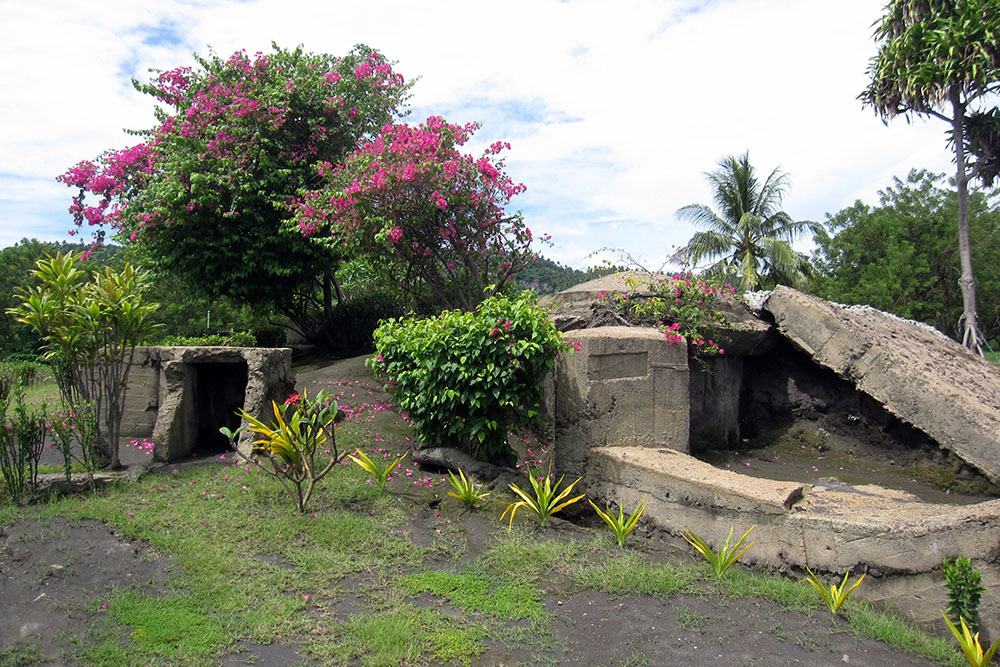 Japanese Anti-Aircraft and Search Light Command Bunker 