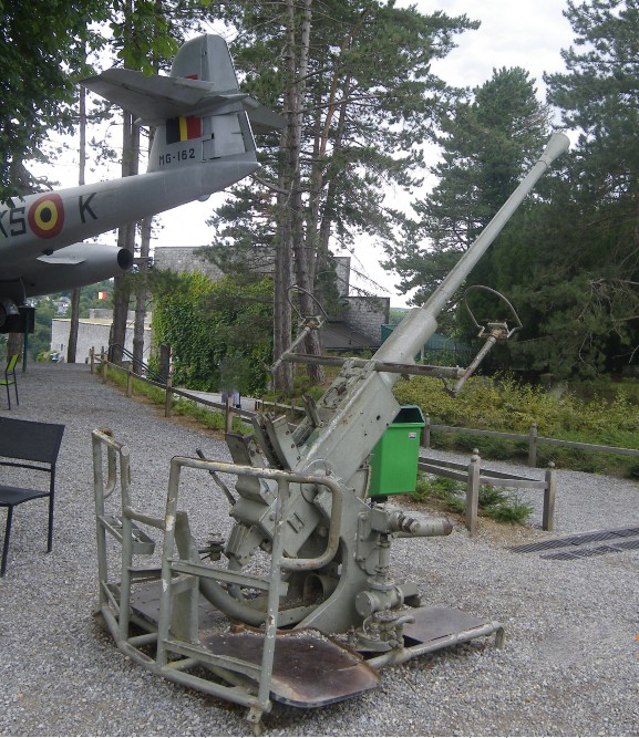 Bofors 40mm Luchtafweergeschut Dinant #1