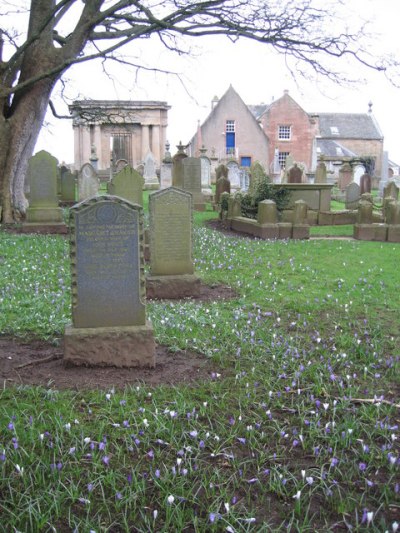 Oorlogsgraven van het Gemenebest St. Quivox Churchyard #1