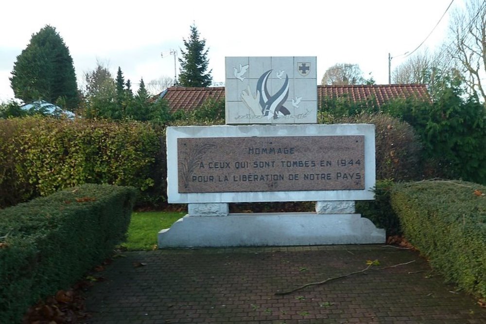 Memorial Killed Resistance Fighters Bauvin