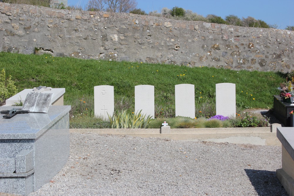 Oorlogsgraven van het Gemenebest Wissant #2