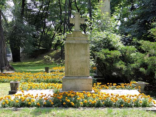 Polish War Cemetery 