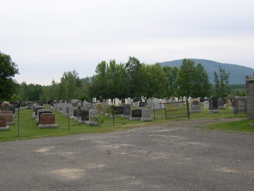 Oorlogsgraf van het Gemenebest St. Francis Xavier Roman Catholic Cemetery #1