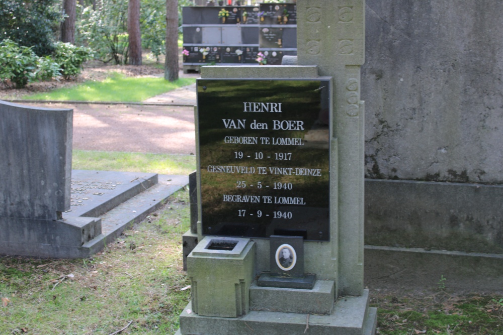 Belgian War Grave Lommel Center Cemetery #1