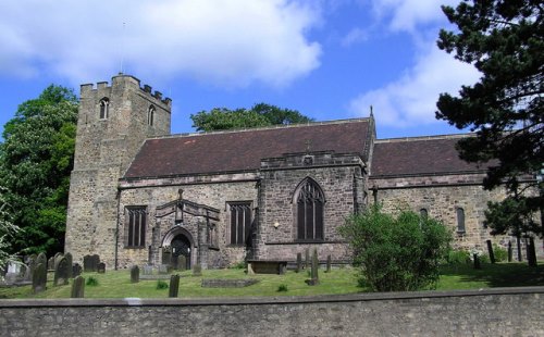 Oorlogsgraf van het Gemenebest St. Andrew Churchyard