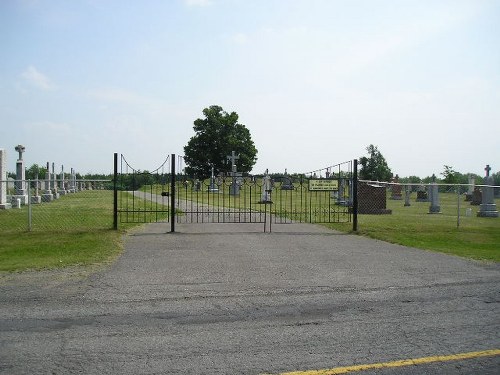 Oorlogsgraf van het Gemenebest Cassburn Roman Catholic Cemetery