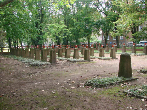 Soviet War Cemetery Eisleben Carl-Eitz-Weg #1