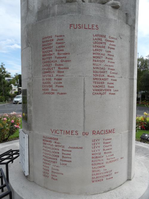 Oorlogsmonument pernay #3