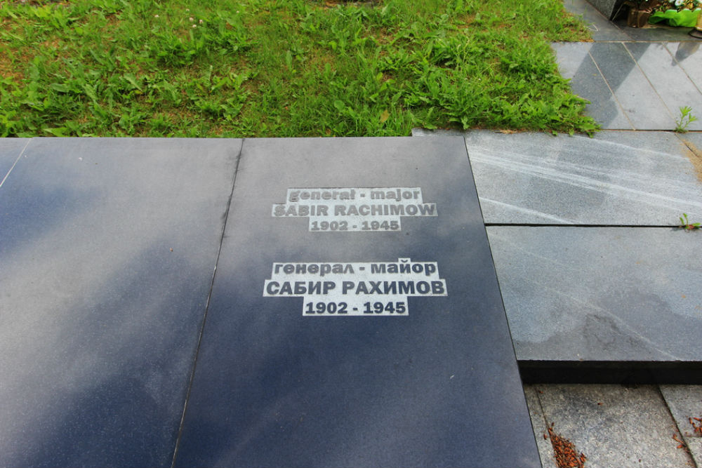 Soviet War Cemetery Gdańsk #5