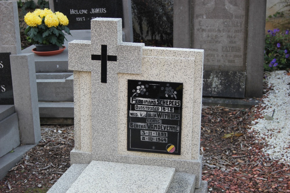 Belgian Graves Veterans Borlo #4