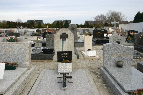Commonwealth War Grave Lanriec