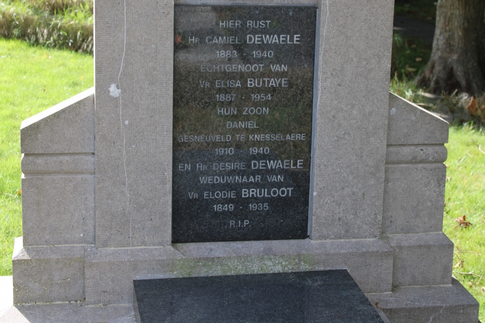 Belgian War Graves Wulveringem #2
