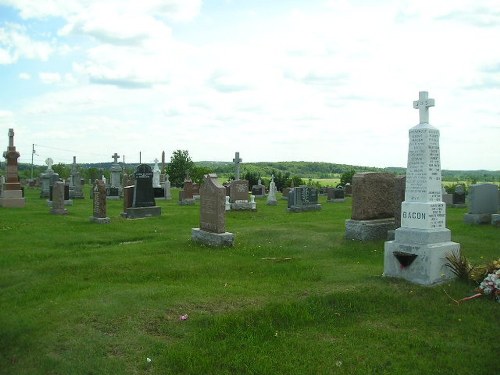 Commonwealth War Grave Saint-Gabriel-de-Brandon Cemetery