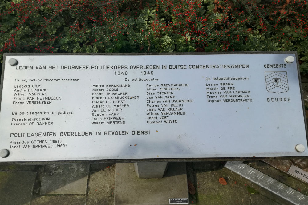 Monument Police corps Deurne Antwerp #3
