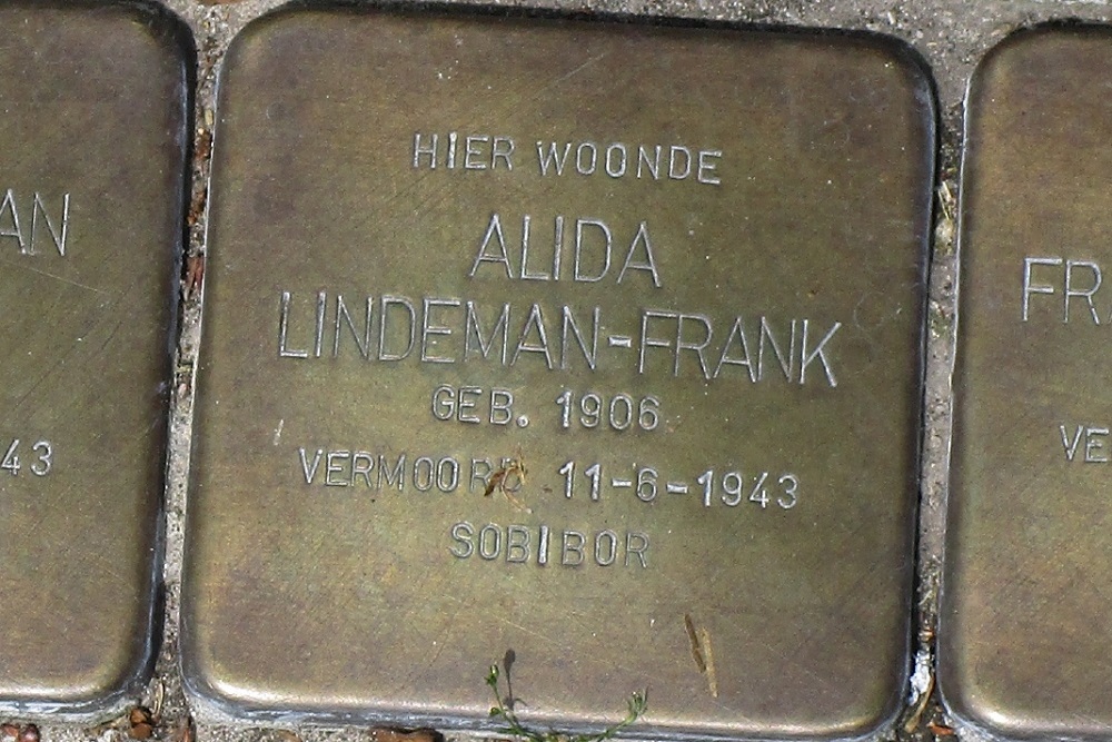 Stolpersteine Willem de Clercqstraat 33 #3