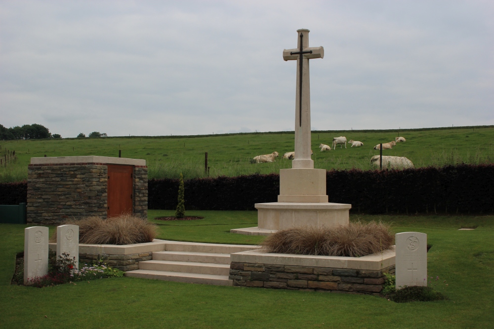 Oorlogsgraven van het Gemenebest Villers-Plouich