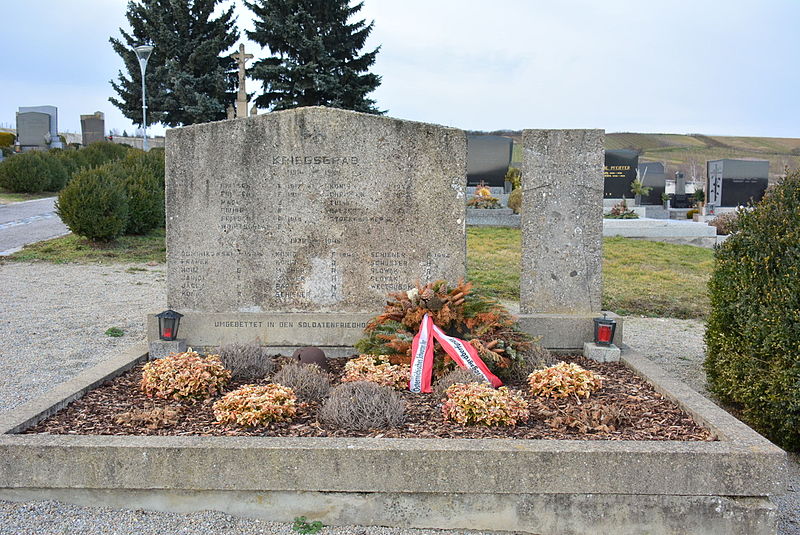 Mass Grave Expelled People Herrnbaumgarten