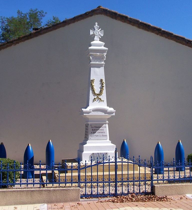 Oorlogsmonument Savignac-de-Duras #1