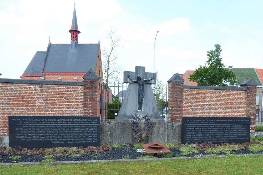 Oorlogsmonument Begraafplaats Eeklo #1
