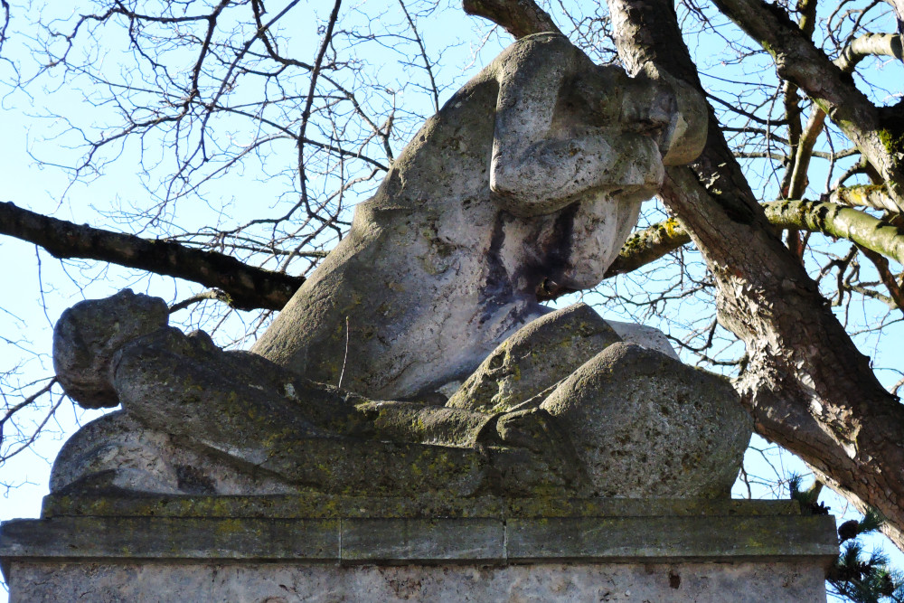 Oorlogsmonument Hoengen #5