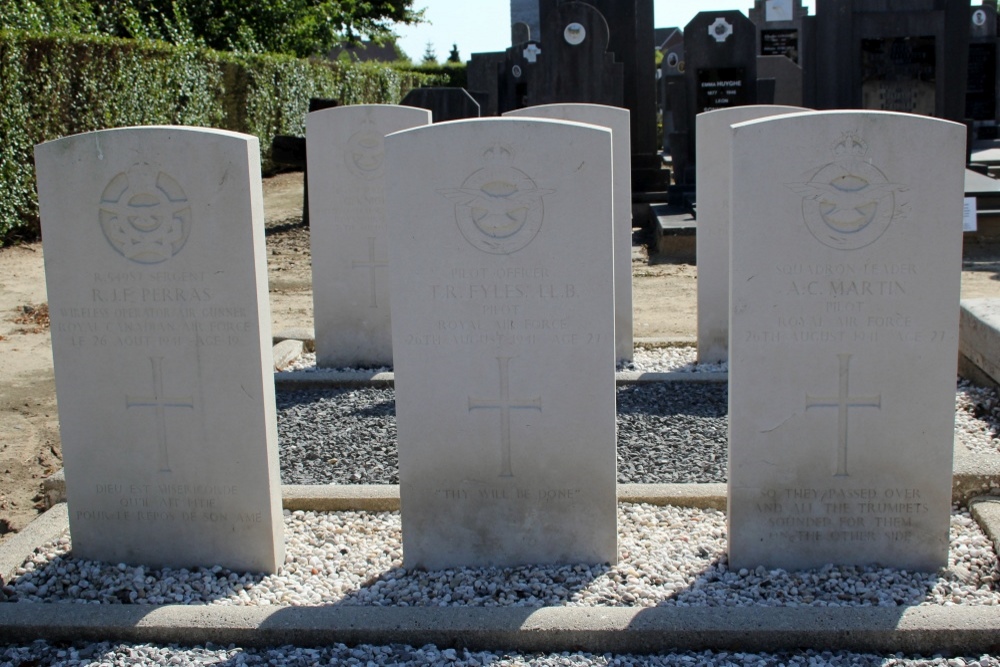 Commonwealth War Graves Handzame #2