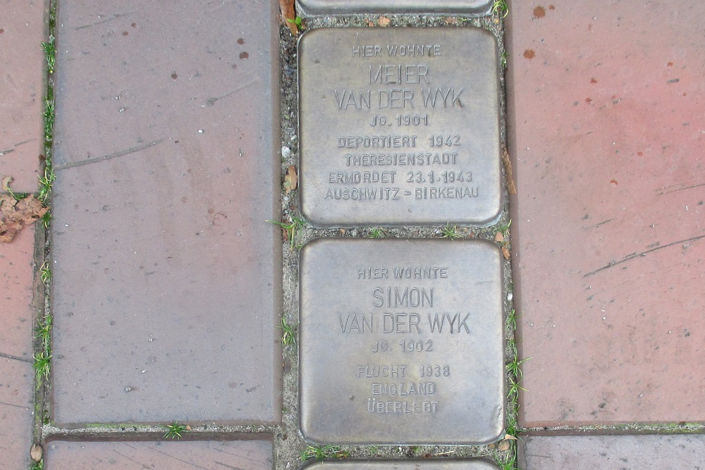 Stolpersteine Mhlenstrae 42 #3