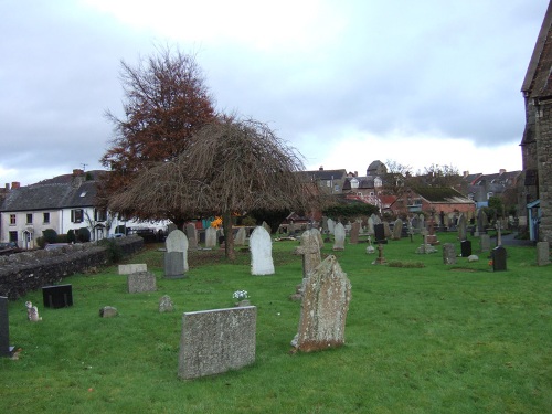 Commonwealth War Graves St. Mary Churchyard #1