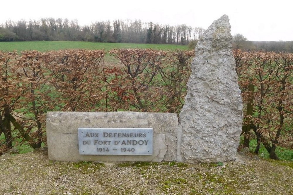 Oorlogsmonument Fort dAndoy #2