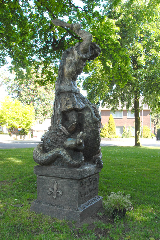 Monument Saint-Joris and the Dragon Den Bosch #4