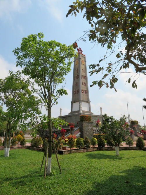 Military Cemetery Hoi An #3