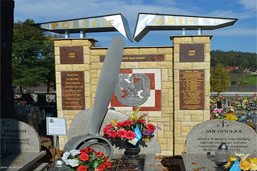 Graves Polish Airmen #1