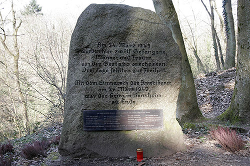 Monument Massamoord Bensheim #1