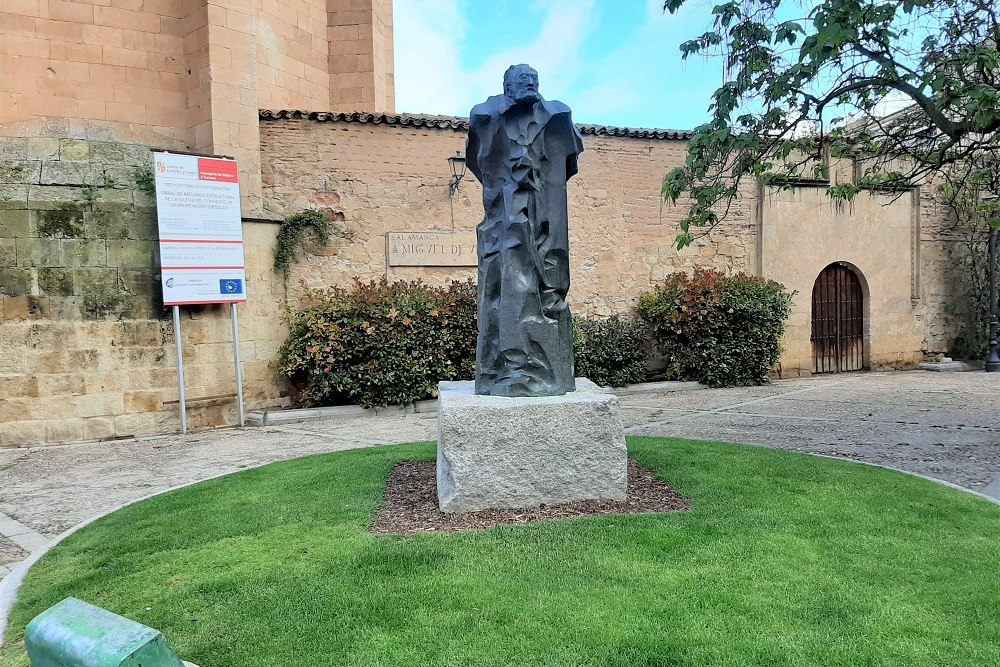 Monument Miguel de Unamuno y Jugo