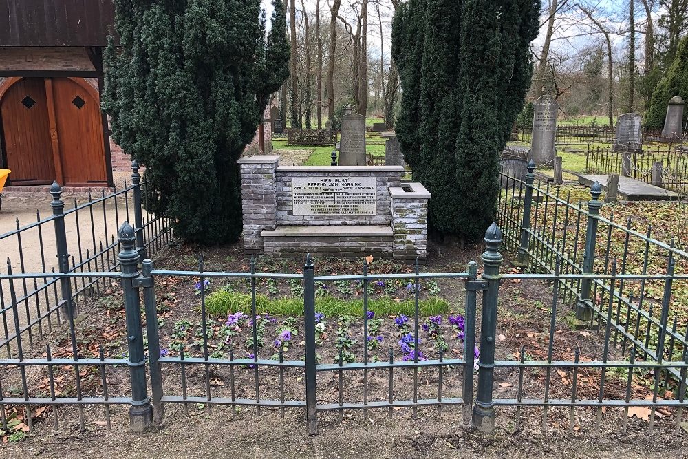 Dutch War Graves General Cemetery Ambt-Delden #2