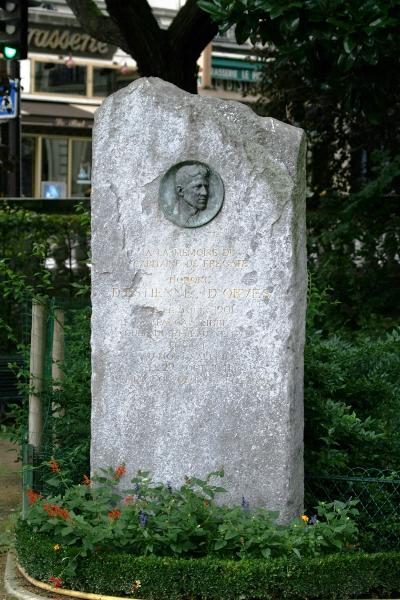 Memorial Estienne d'Orves