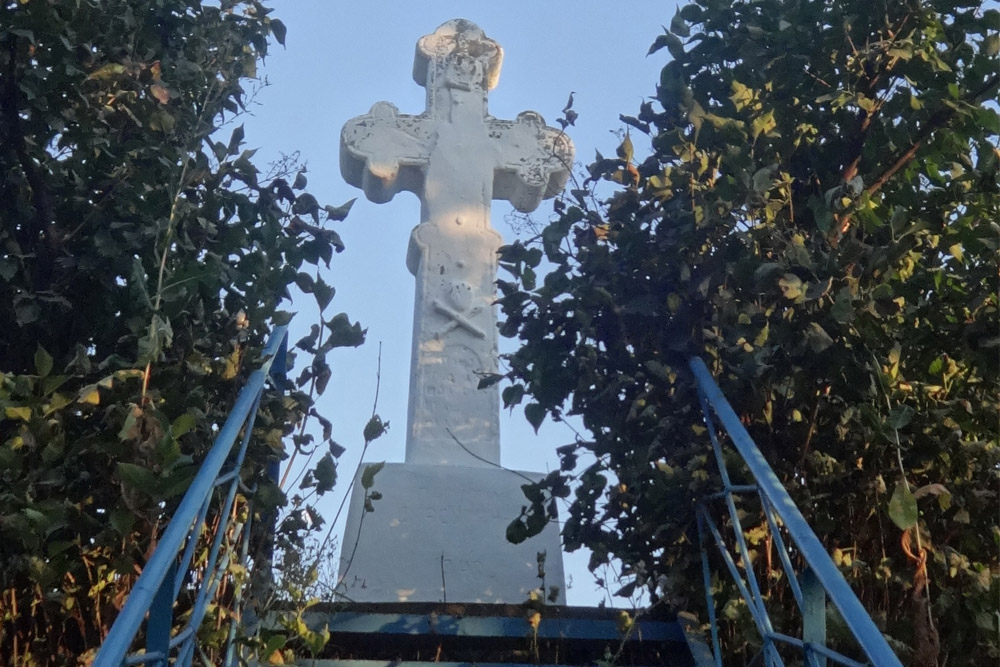 War Graves Horoshova