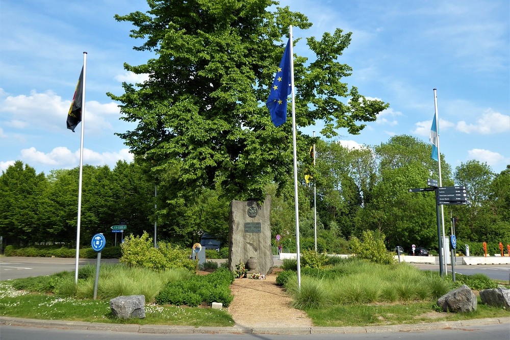 Monument Weggevoerden en Werkweigeraars Halle #2