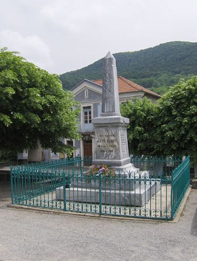 War Memorial Saint-P-d'Ardet #1