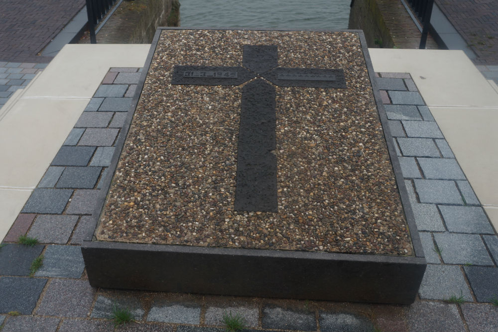 Monument Gefusilleerden Zutphen