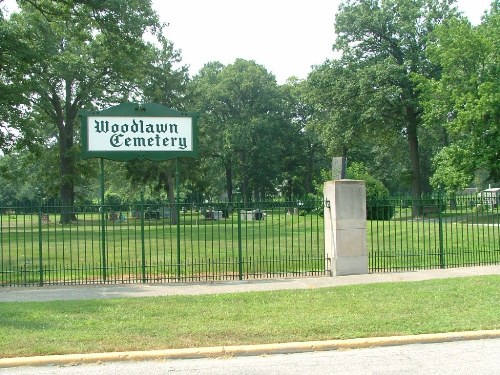 Commonwealth War Grave Woodlawn Cemetery