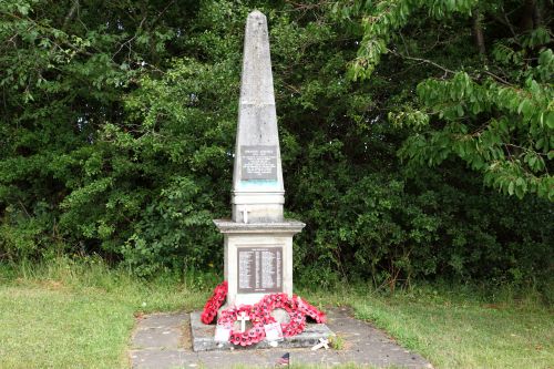 Monument Voormalig Vliegveld Spanhoe #1