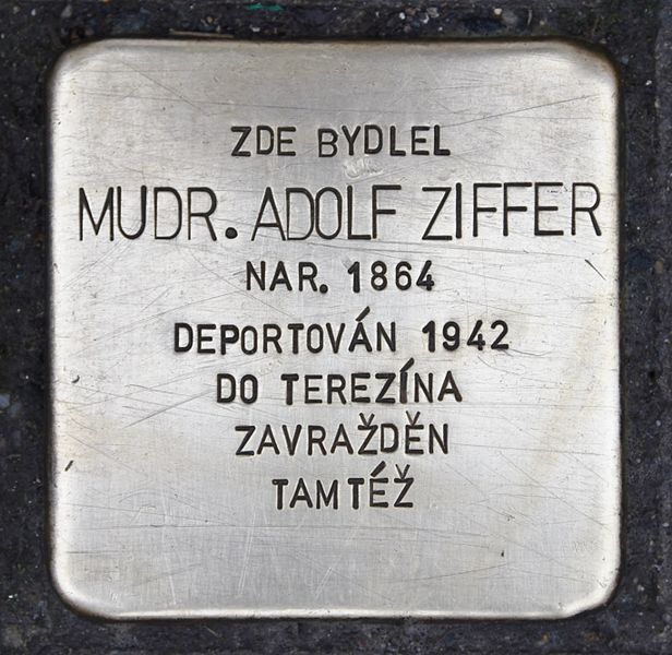 Stolperstein Komenského 861/3