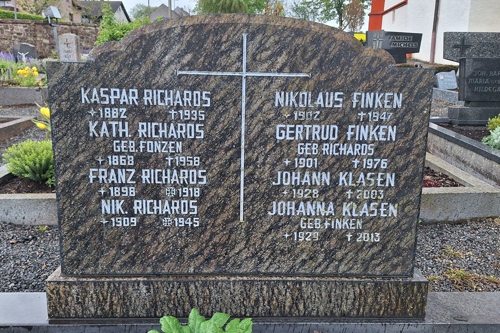 Duitse Oorlogsgraven Pronsfeld #3