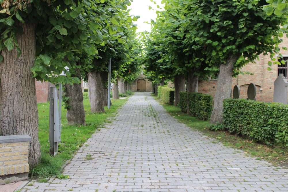 Belgische Graven Oudstrijders Avekapelle #1