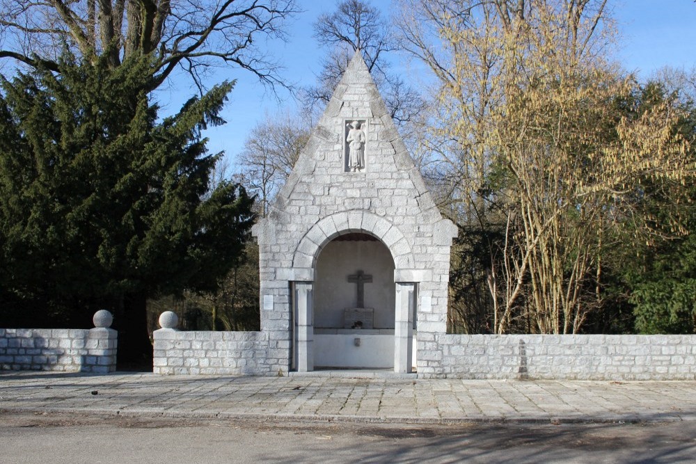 French-German War Cemetery Tarcienne #4