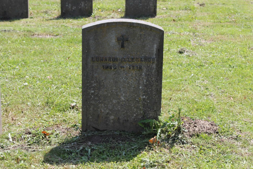 Italian War Graves Anderlecht #2
