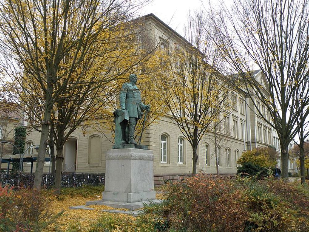 Statue of Bismarck #1