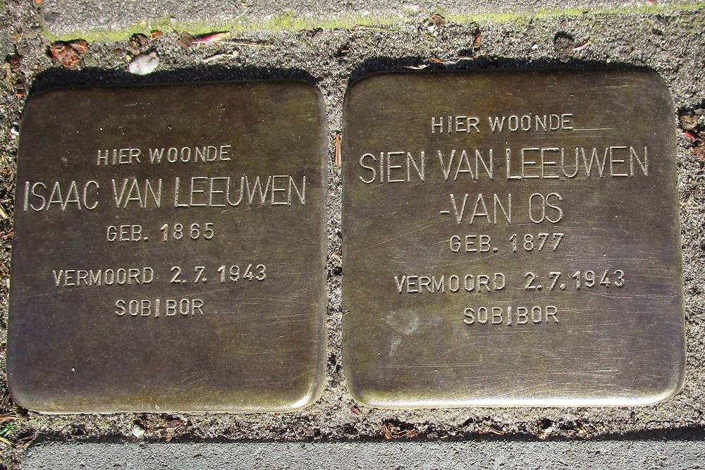 Stolpersteine Van der Does de Willeboissingel 35