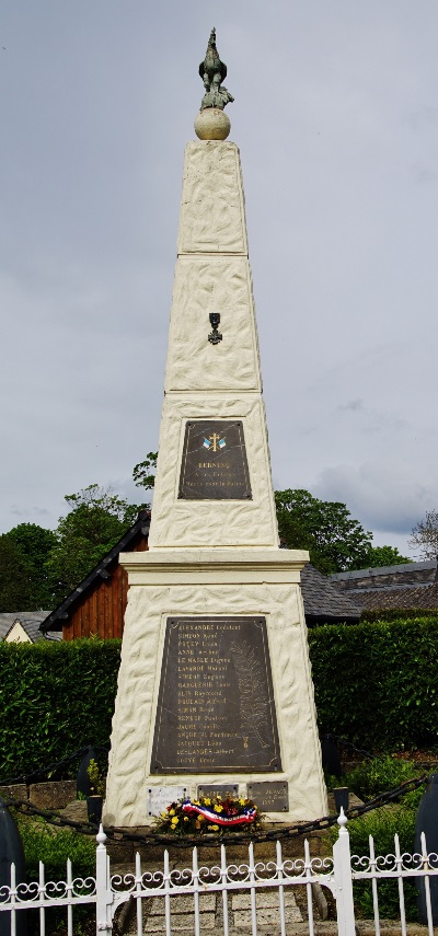 War Memorial Bernesq #1