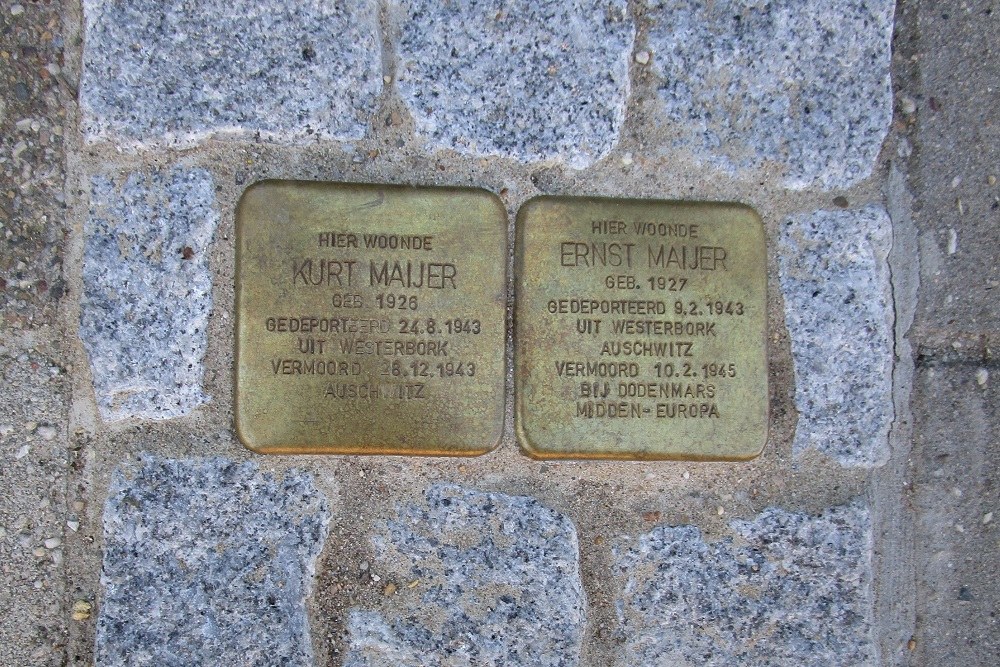 Stolpersteine Wijde Poort 2